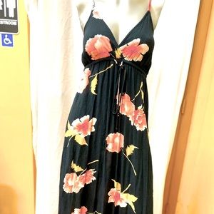 Billabong, Long flowery summer dress. sz sm
